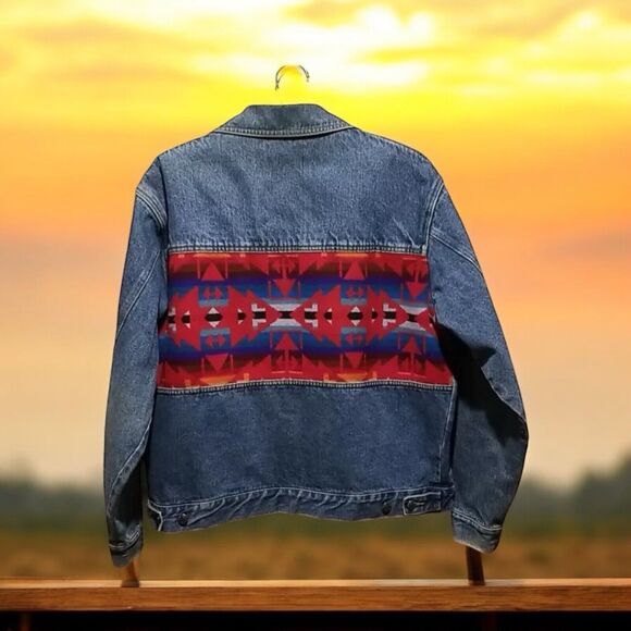 Vintage Pendleton High Grade Western Wear Southwestern Wool Denim Jacket Size L